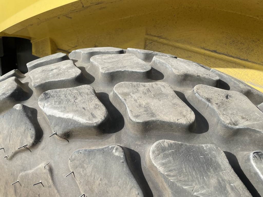 Bomag BW 213 D-5
