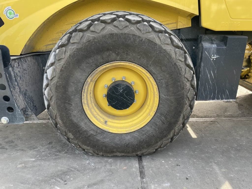 Bomag BW 213 D-5