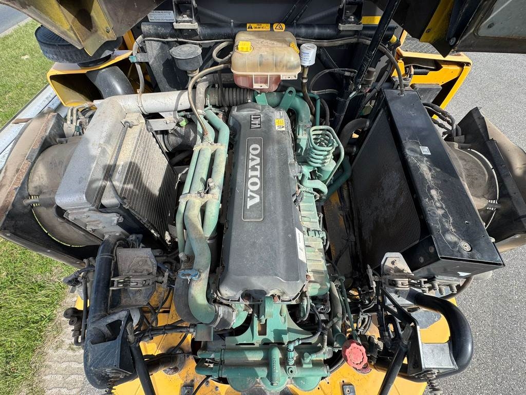 Volvo A25E