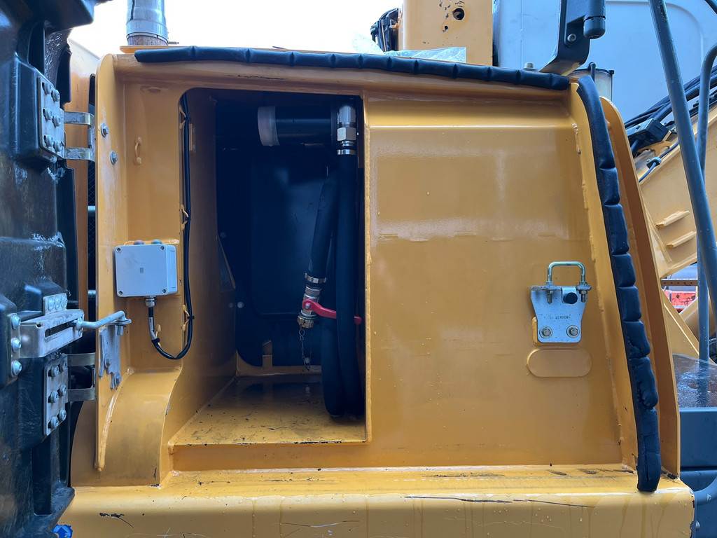 Liebherr R317 Litronic Material Handler