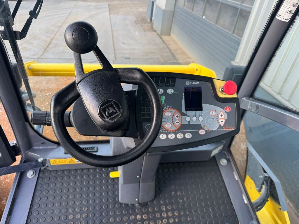 Hamm H13i