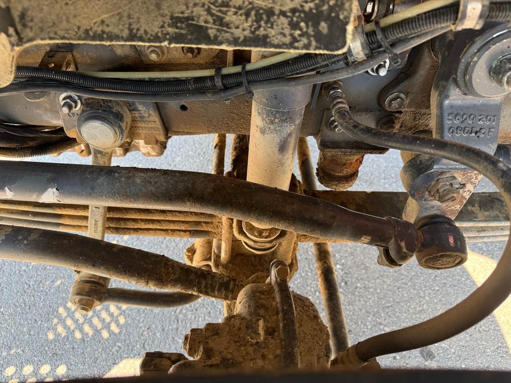 Renault Kerax 410 8x4 Full steel - Manual - Euro 4 - Big a