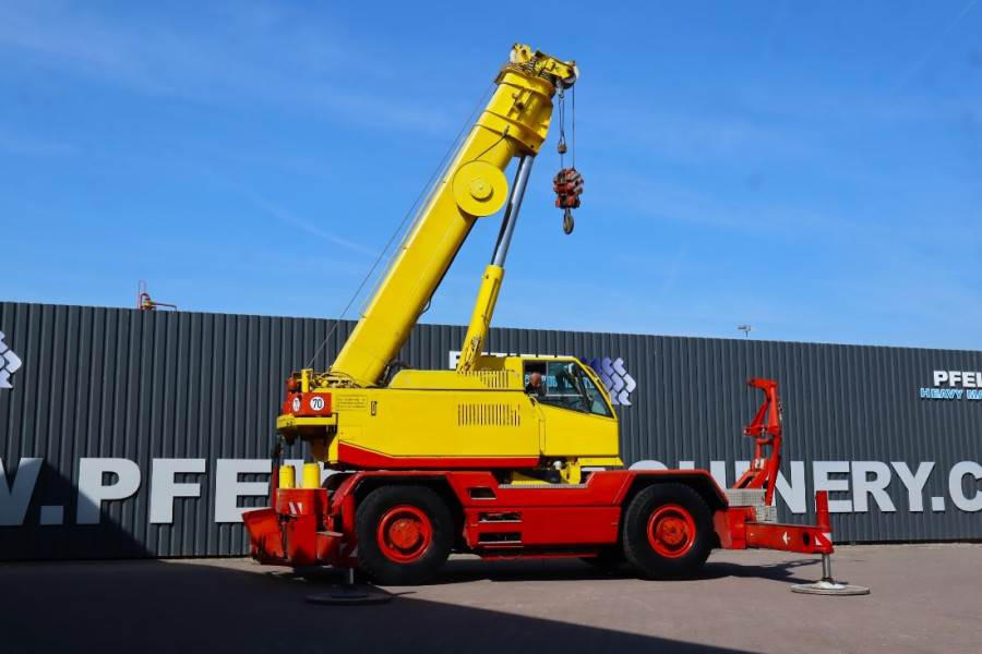 Compact Truck CT2 Diesel, 4x4x4 Drive, 30m Main Boom, 10.3m Hydr