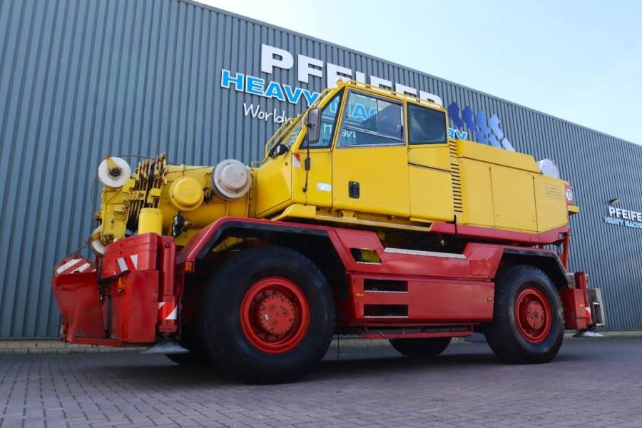 Compact Truck CT2 Diesel, 4x4x4 Drive, 30m Main Boom, 10.3m Hydr