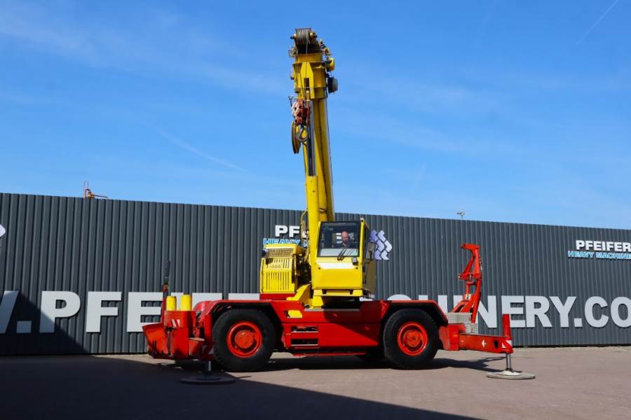 Compact Truck CT2 Diesel, 4x4x4 Drive, 30m Main Boom, 10.3m Hydr