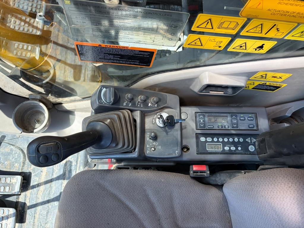 2011 Hitachi ZX350LCN-3-48165403
