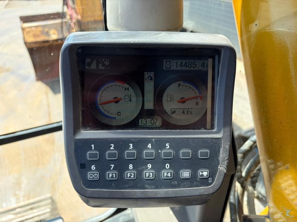 2011 Hitachi ZX350LCN-3-48165405