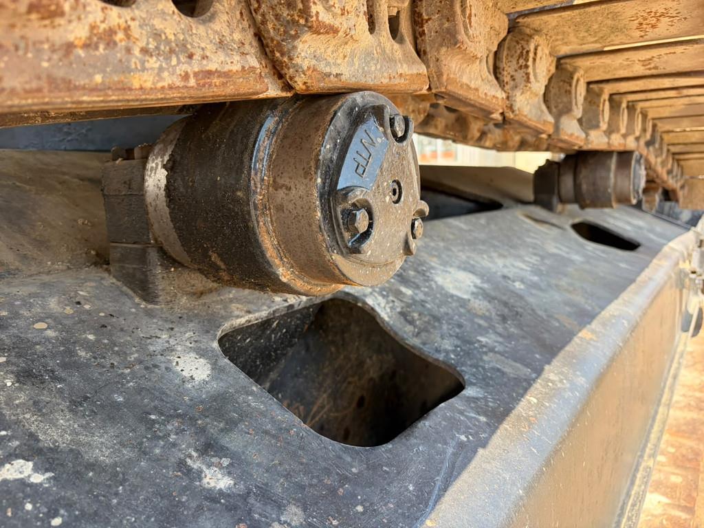 2011 Hitachi ZX350LCN-3-48165393