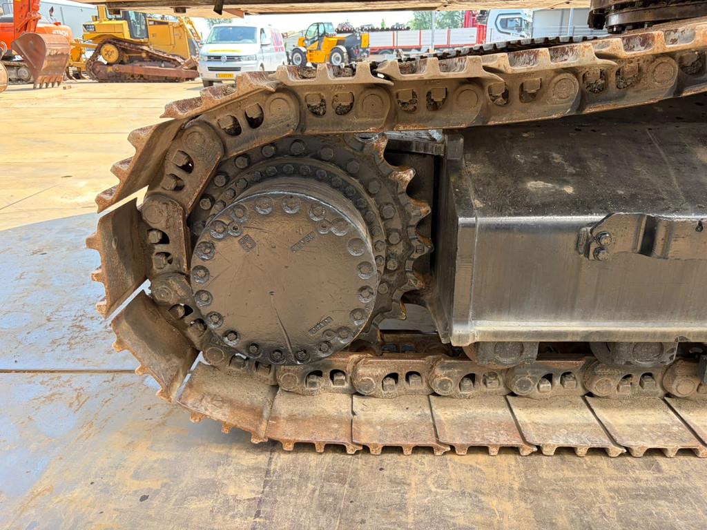 2011 Hitachi ZX350LCN-3-48165395