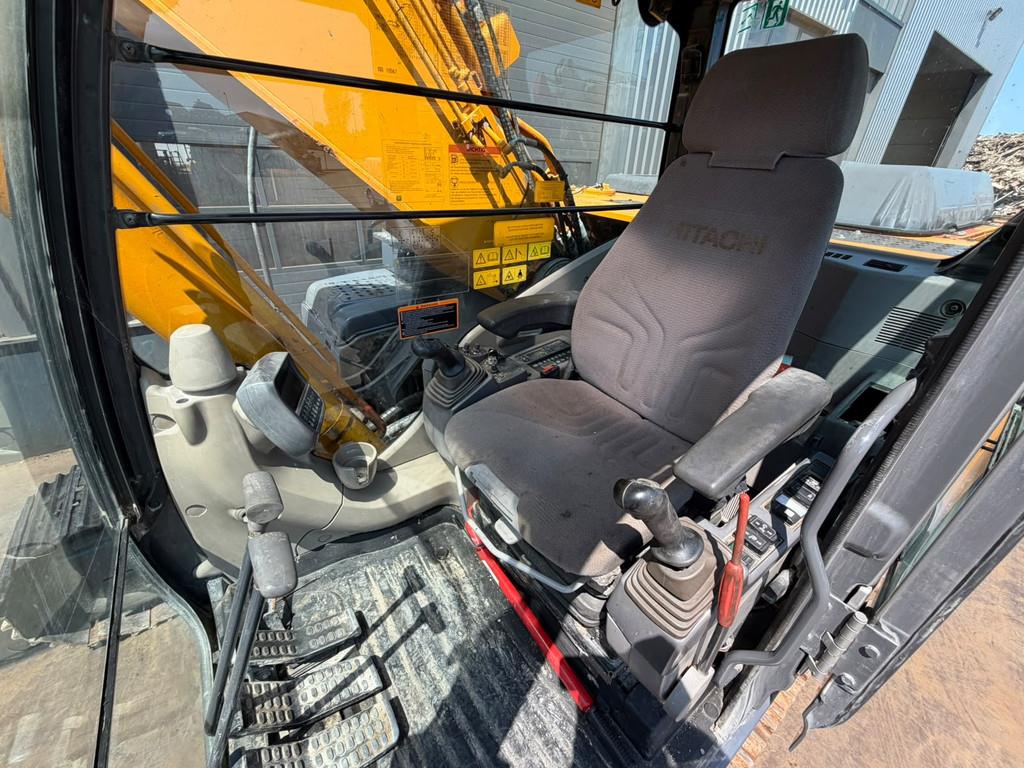2011 Hitachi ZX350LCN-3-48165402