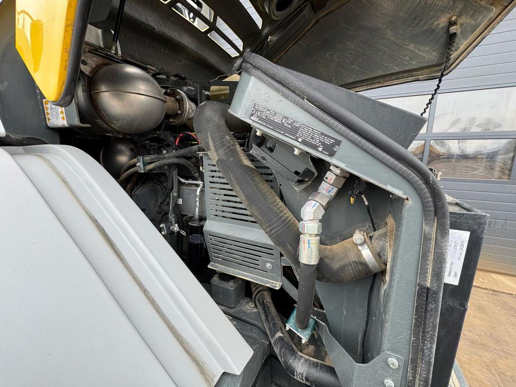 Kramer 8155 / Forks / bucket