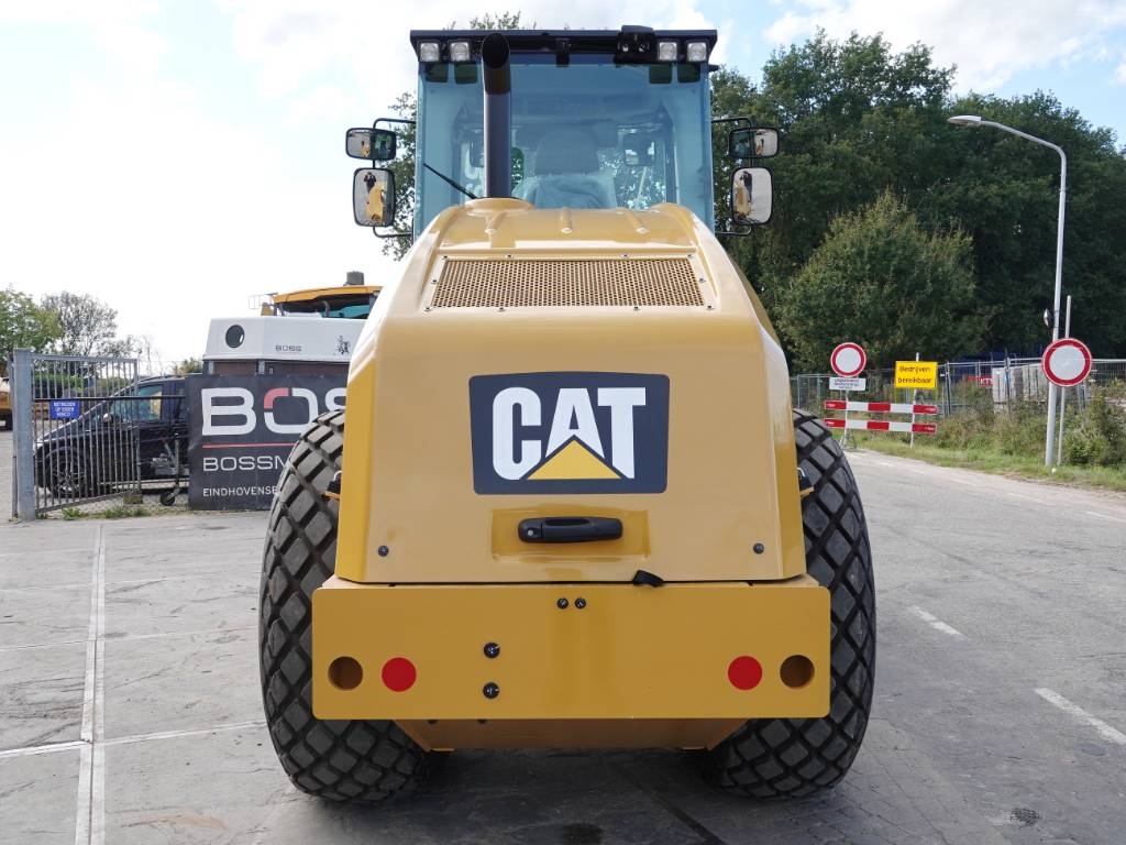 CAT CS66B - CE Certified / Low Hours
