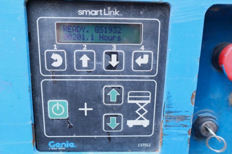 Genie GS1932 Electric, Working Height 7.8 m, 227kg Capac