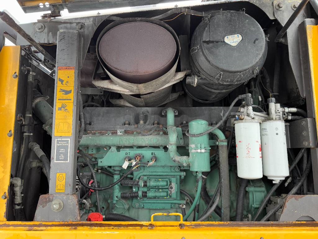 Volvo G990 - 4.85m Blade / Pushblock / Airco