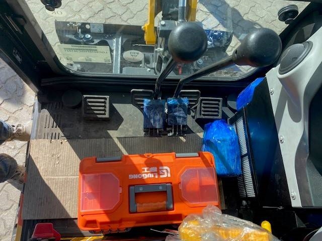 LiuGong 9018 F MIETE / RENTAL