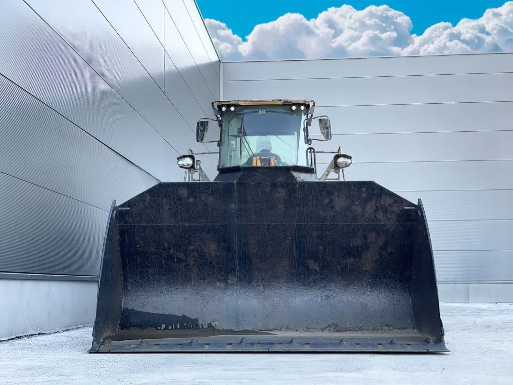 CAT 972M