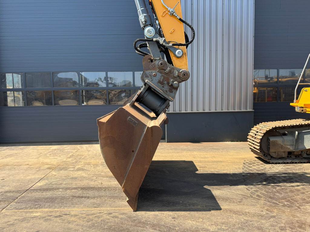 Liebherr R936 NLC