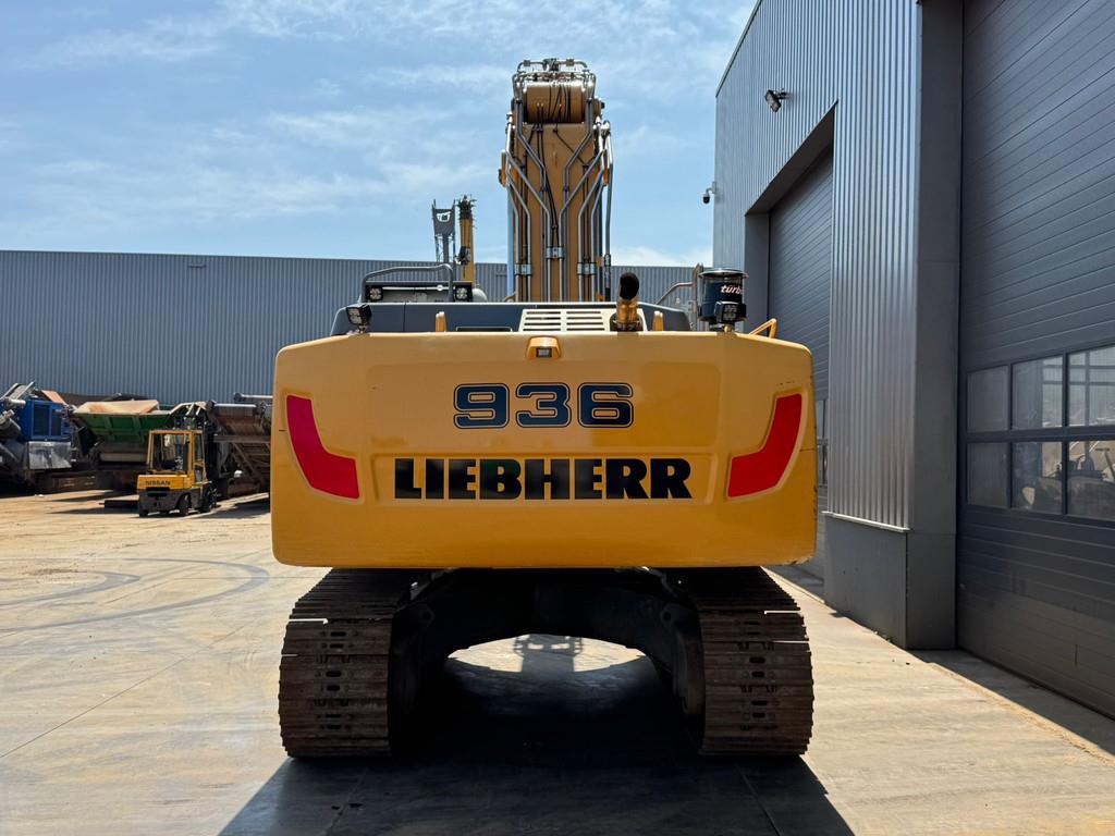 Liebherr R936 NLC
