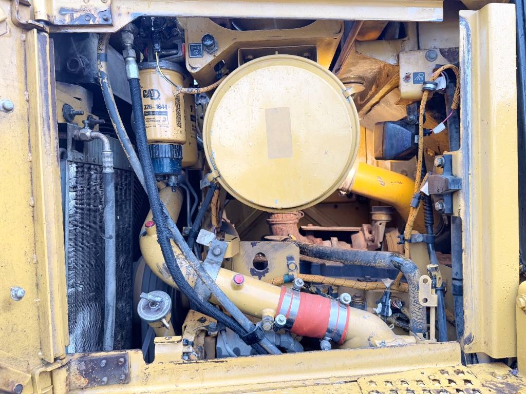 CAT D6T LGP - Dutch Machine / Camera / CE + EPA / AC