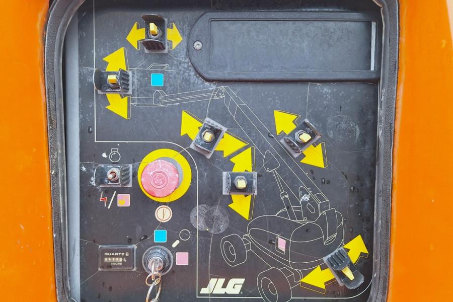 JLG 860SJ Diesel, 4x4 Drive, 28.2m Working Height, 22.