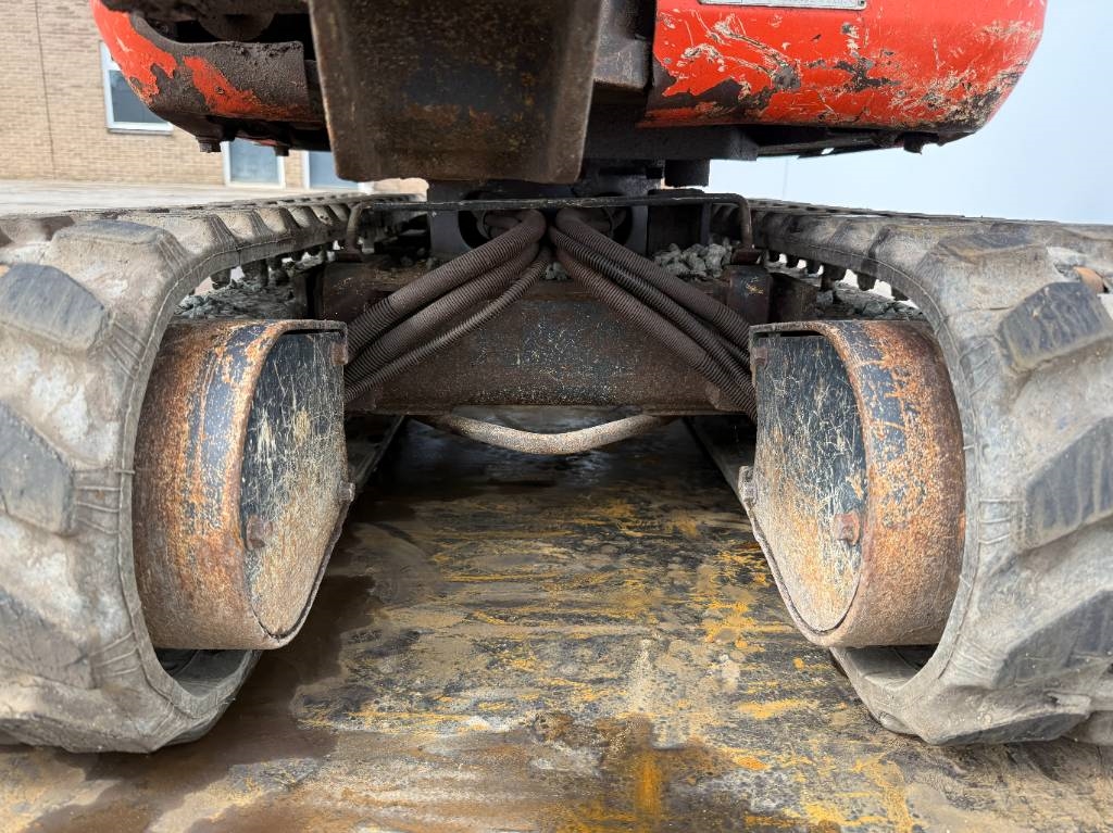 Kubota U10-3 - Hydr. Undercarriage / Hammer Lines