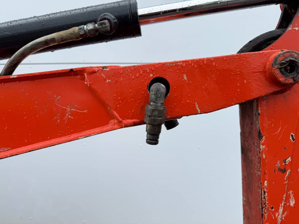 Kubota U10-3 - Hydr. Undercarriage / Hammer Lines