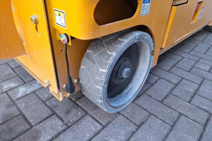 Haulotte Compact 10 Electric, 10m Working Height, 450kg Cap