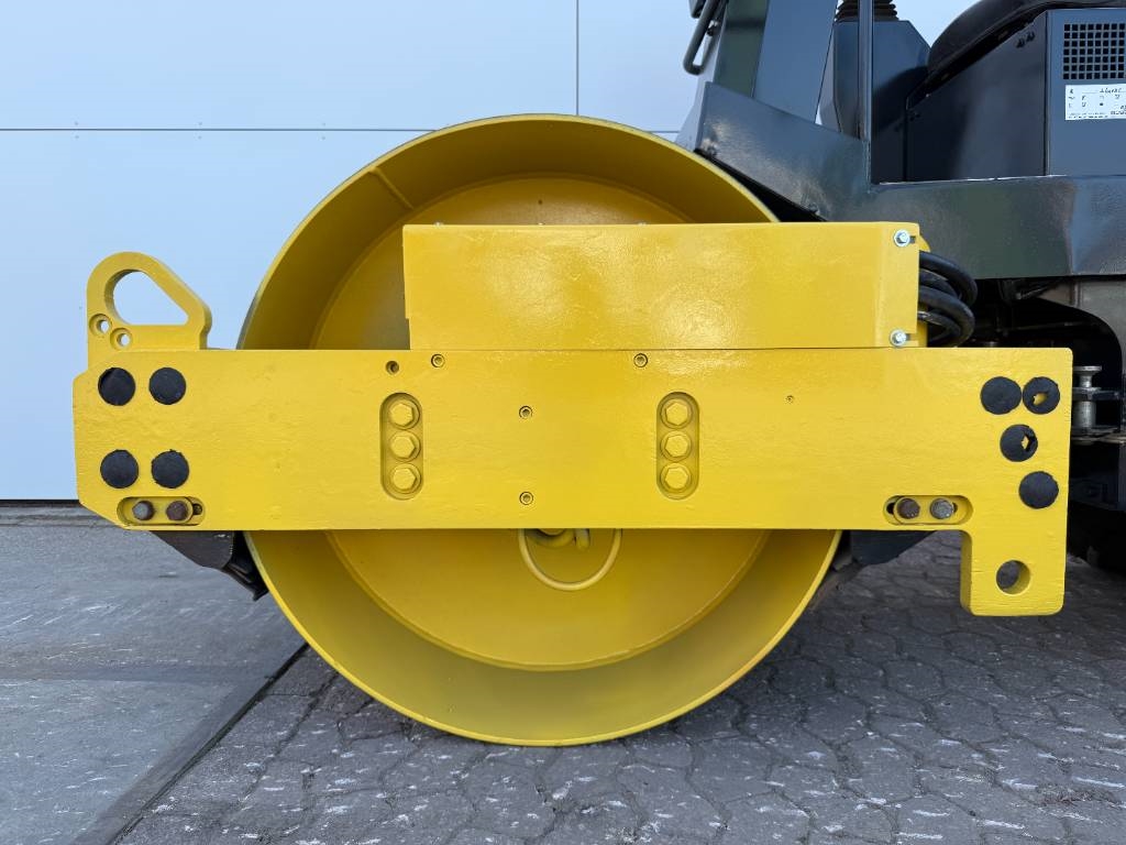 Bomag BW124DH-3 - Dutch Machine / Only 2104 Hours!
