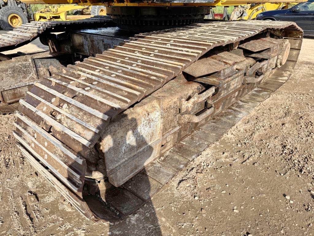 CAT 345CL UHD - 30m Demolition / Hydr Undercarriage