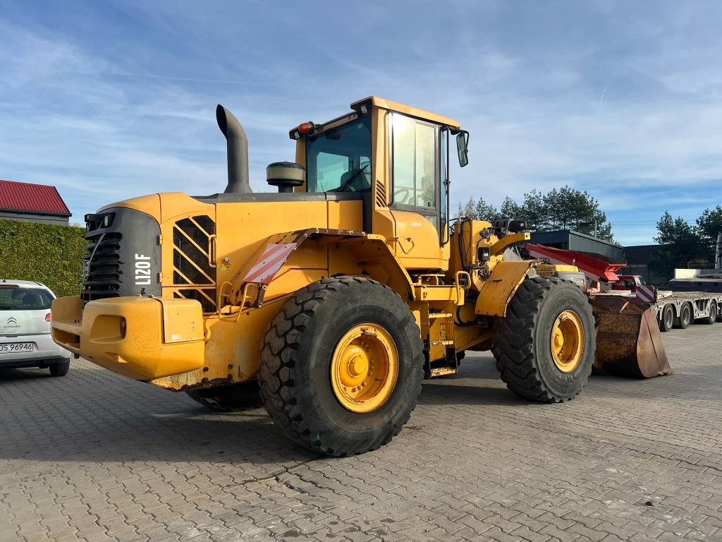 Volvo L 120 F
