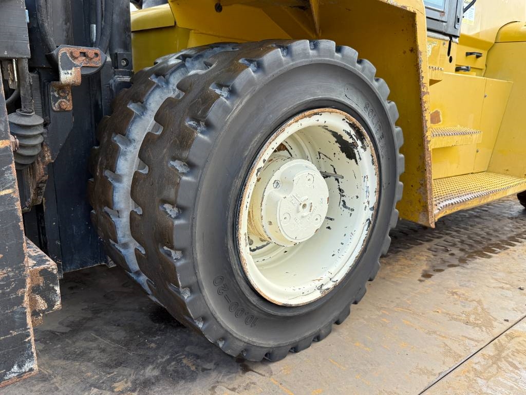 Yale GDP120DB - Triplex / Side Shift / Fork Positioners