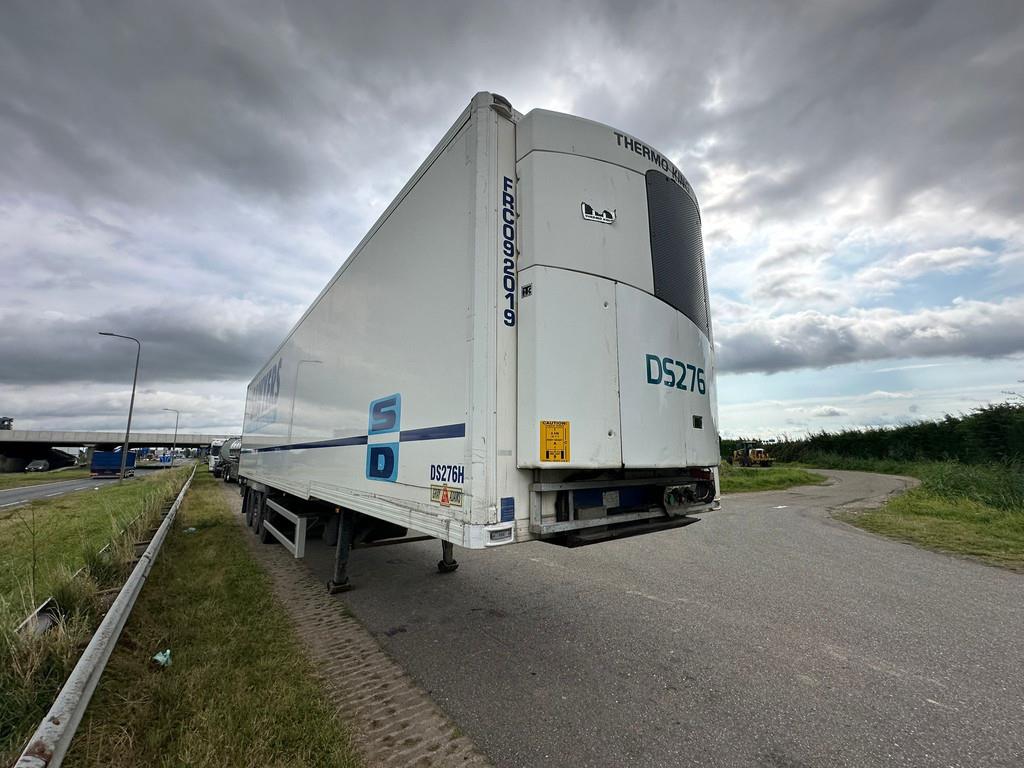 [Other] Gray and Adams Meat Hook Thermo King SLXE 400