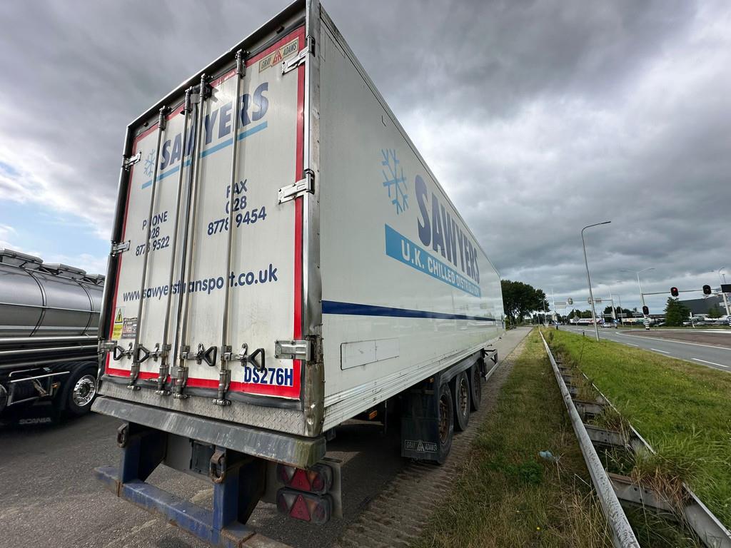 [Other] Gray and Adams Meat Hook Thermo King SLXE 400