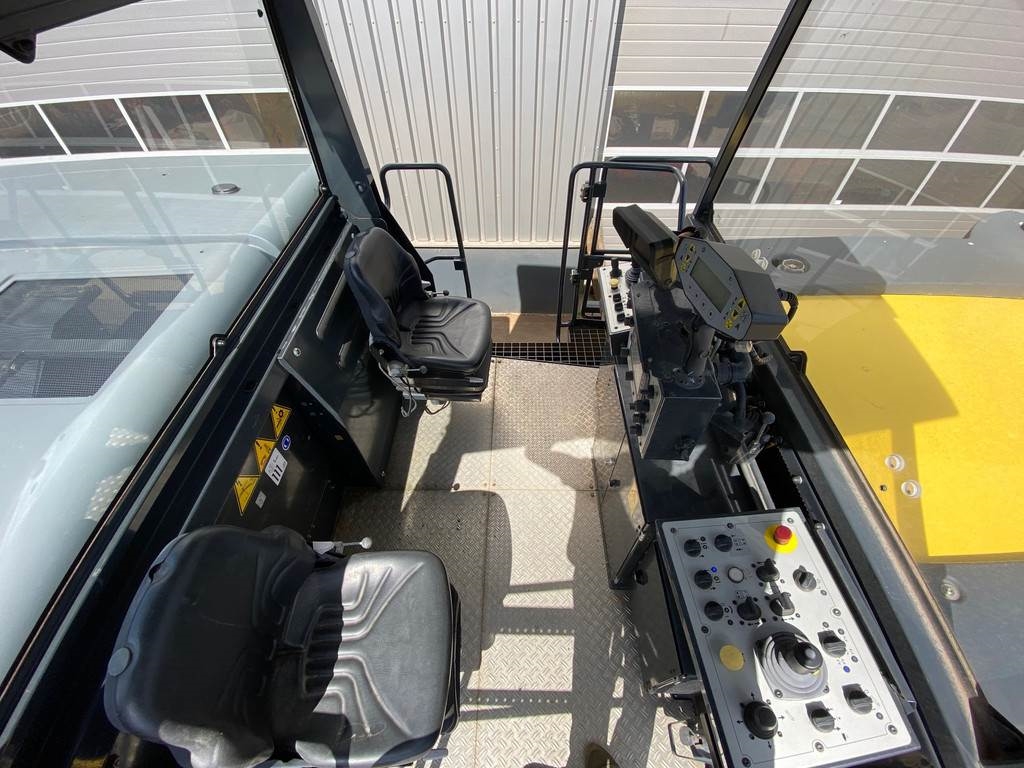 Bomag BM2000/75 Cold Planer