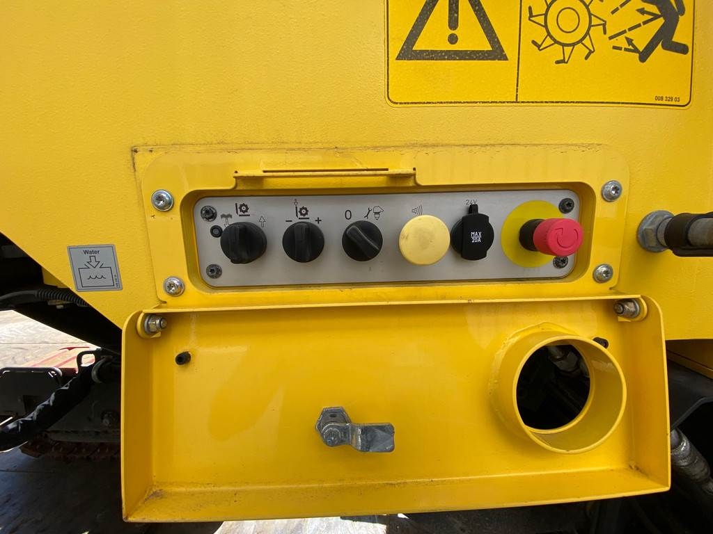 Bomag BM2000/75 Cold Planer