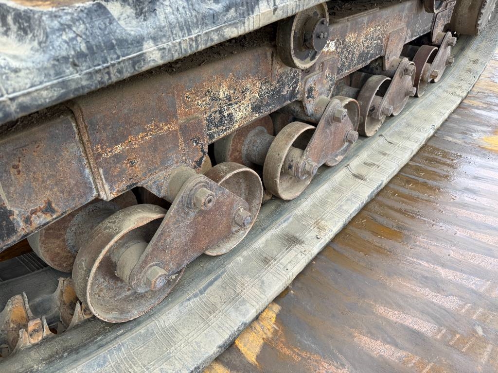 Morooka MST3000VD - CAT C9 Engine 242KW / Track Dumper