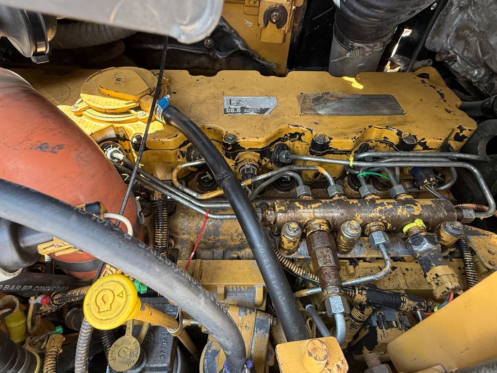CAT D6N LGP - CE Certified / Ripper Valve / Airco