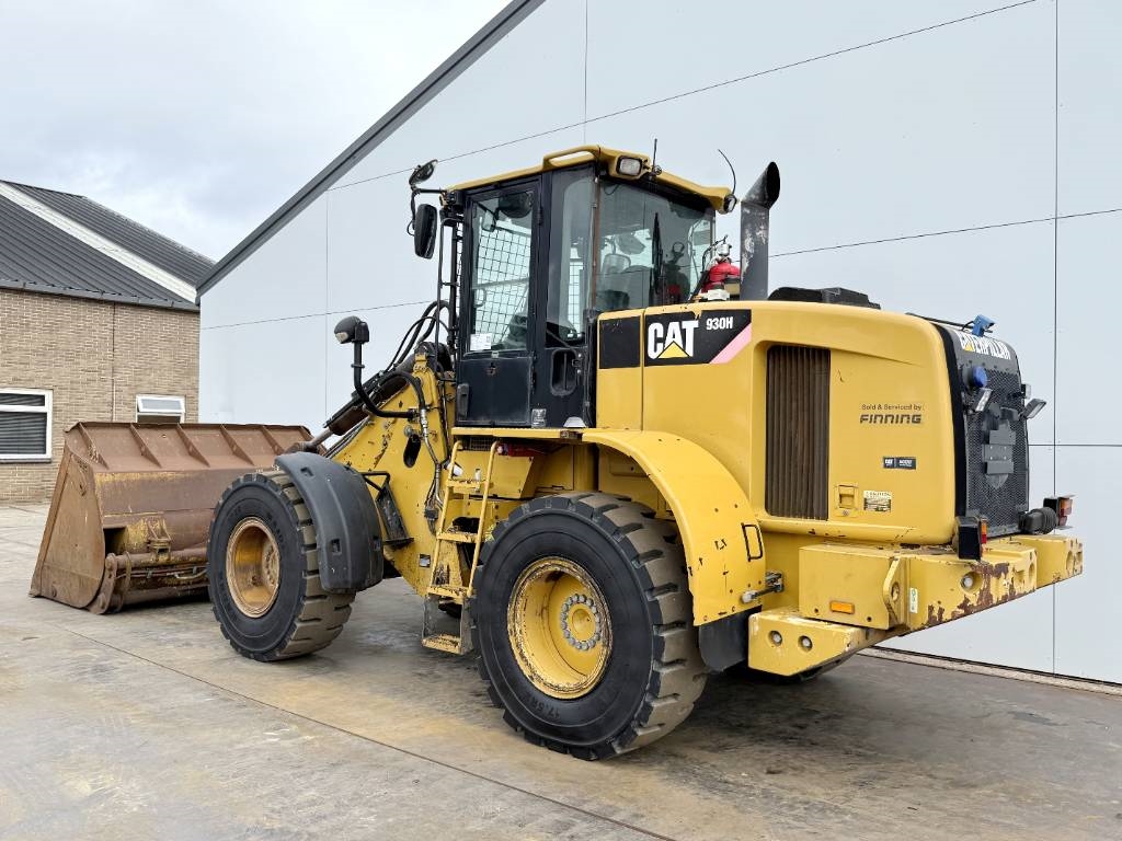 CAT 930H - New Tires / High-tip Bucket / Auto Greasing