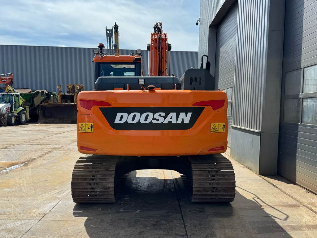 Doosan DX140LC-5 - CE / Verachtert CW30 - GP edge bucket