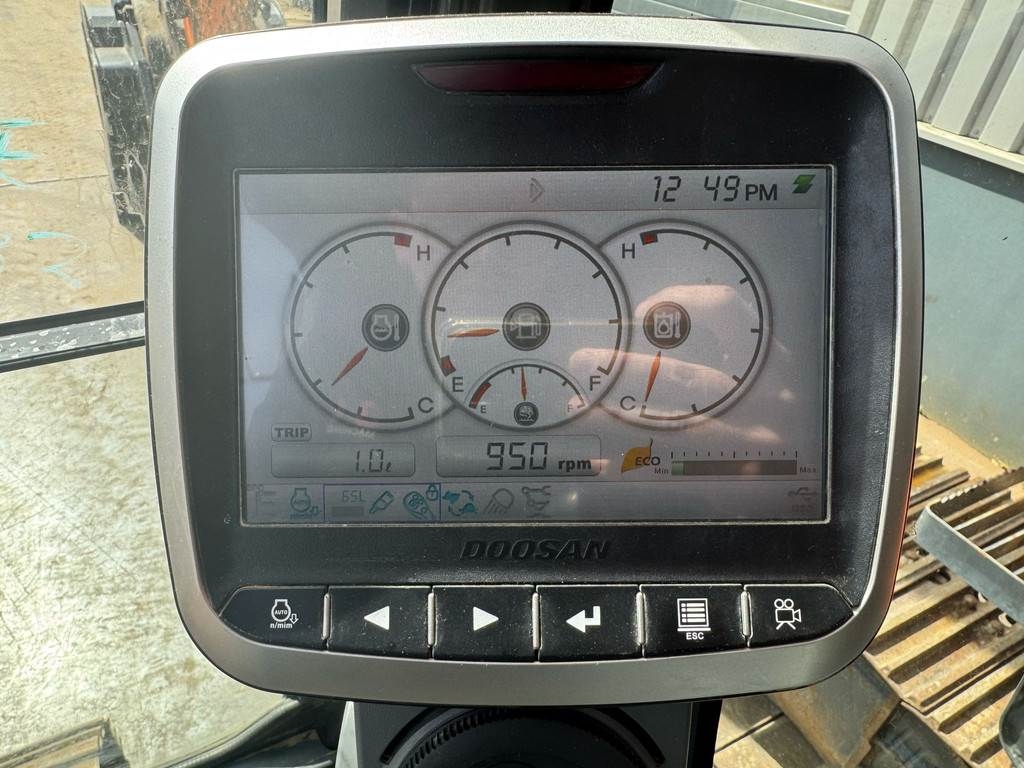 Doosan DX140LC-5 - CE / Verachtert CW30 - GP edge bucket
