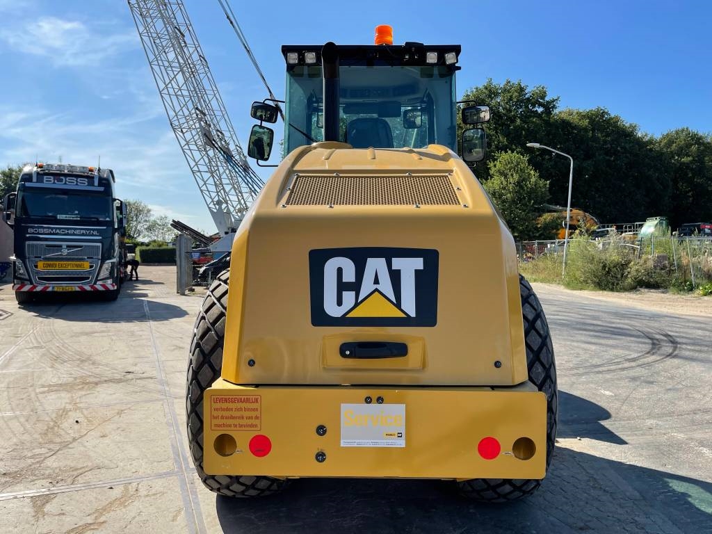 CAT CS66B - CE Certified / Low Hours