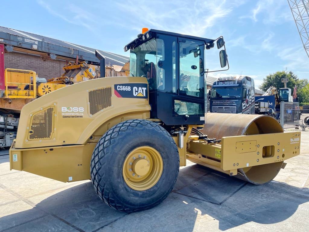 CAT CS66B - CE Certified / Low Hours