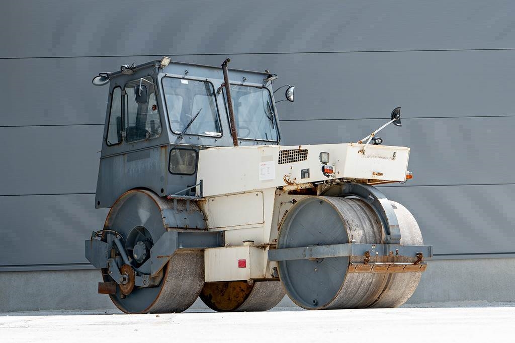 Hamm HW 90