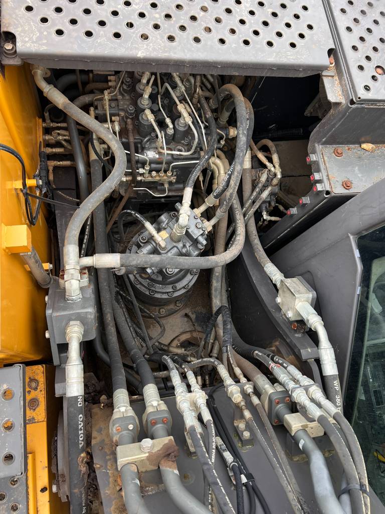 Volvo EC 220 EL-45474302