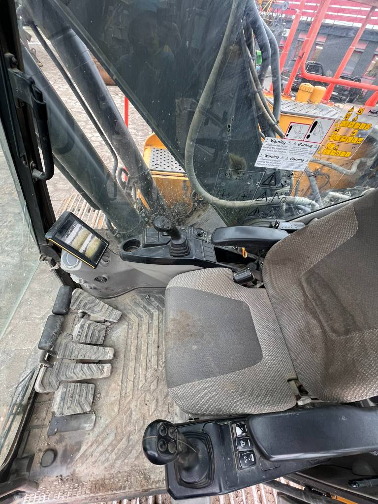 Volvo EC 220 EL-45474304