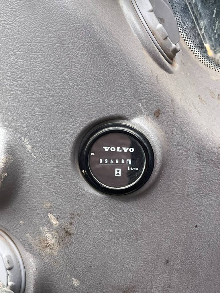 Volvo EC 220 EL-45474308