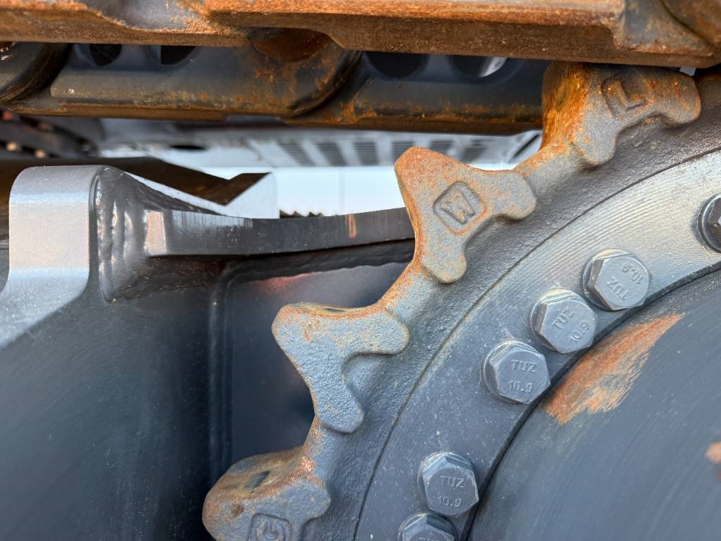 XCMG XE215i-KLC - Cummins Engine / New / Unused / 2025