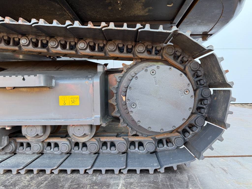 XCMG XE215i-KLC - Cummins Engine / New / Unused / 2025