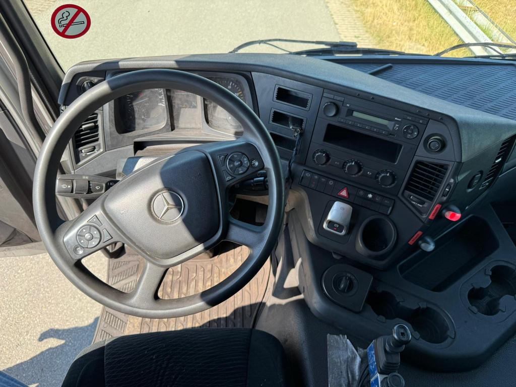 Mercedes-Benz Arocs 4848 8x8 tipper