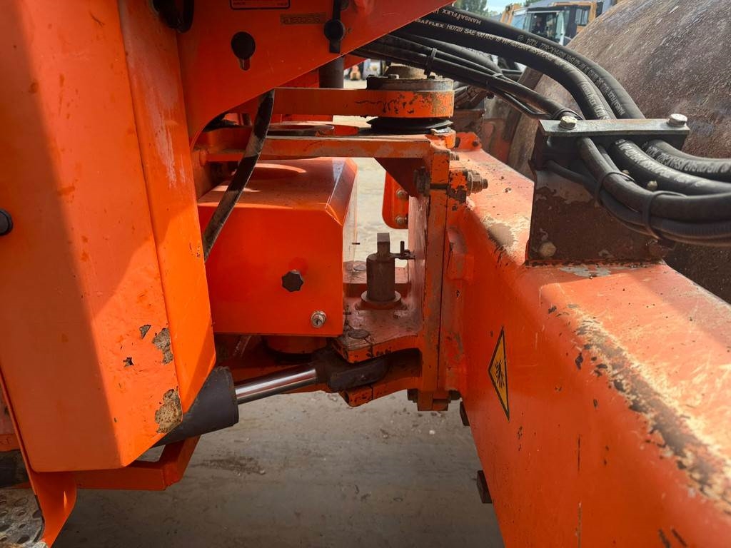 Hamm 3412 incl. Padfoot shields